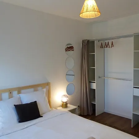 Saint Maurice Avec Parking Apartamento Lila